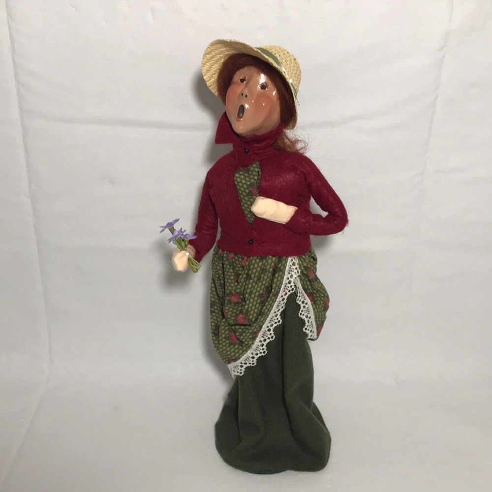 Byers Choice VTG Christmas Holiday Lady Caroler The Cries of London 1994 Figure